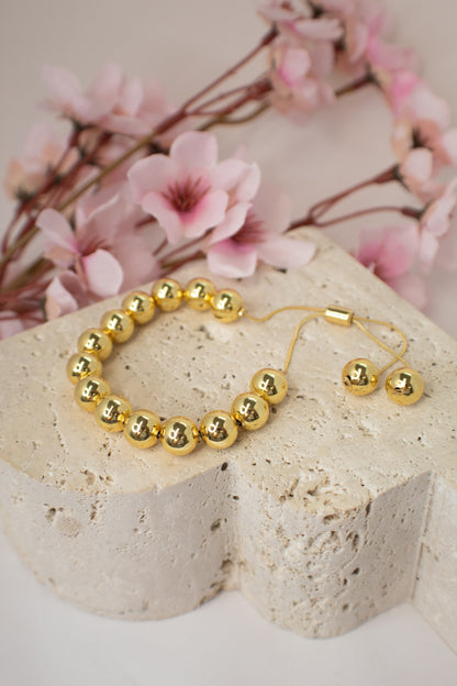 Classic Gold Adjustable Beaded Bracelet