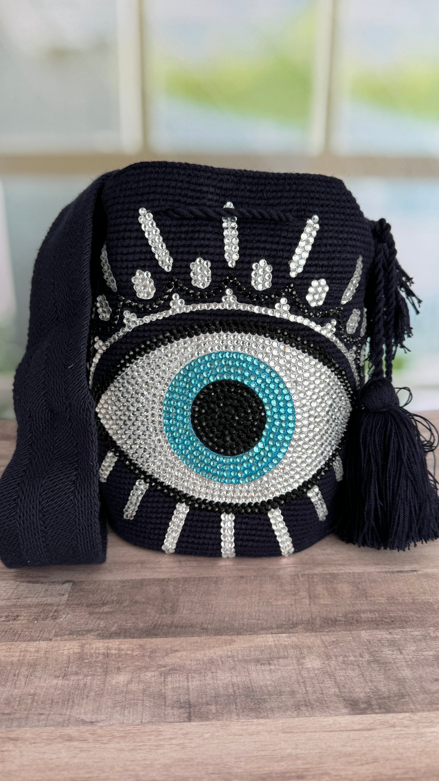 Wayuu mochila (Evil eye) Black